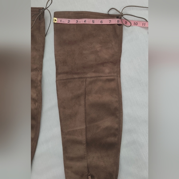 Charlotte Russe  Amaya Thigh High Suede Boots with High Heel - NWT - Size 9 - Picture 8 of 13